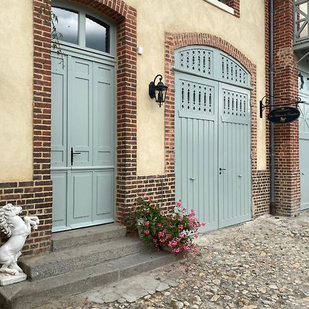 La Maison Du Cavalier, Chateau De Lavenue Pierrefitte-en-Auge Exteriör bild